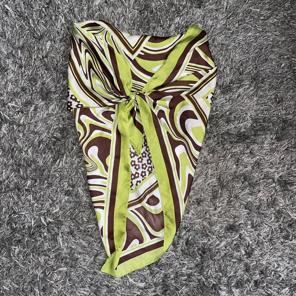 60’s Style Scarf/Top - Picture 2 of 4